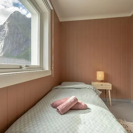 Сasa de vacaciones Front View - Mountain & Seaview Reine